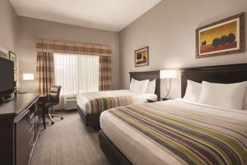 Country Inn & Suites By Radisson, West Bend, WI 10