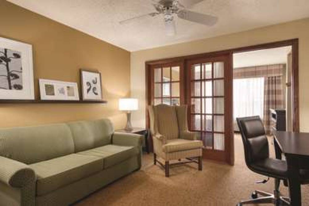 Country Inn & Suites By Radisson, West Bend, WI 2