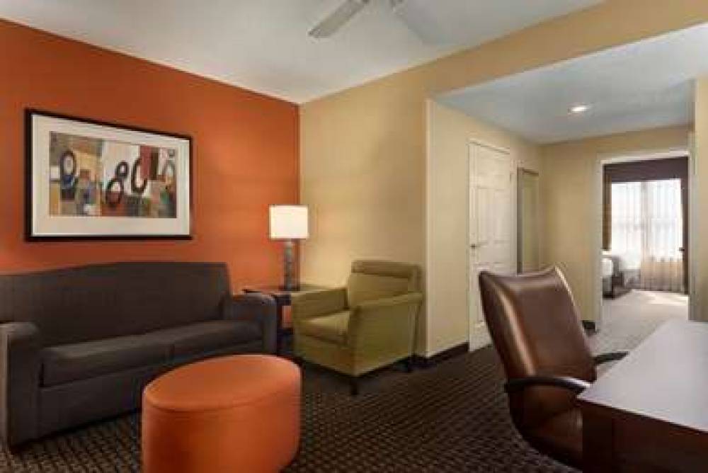 COUNTRY INN SUITES EVANSVILLE 2