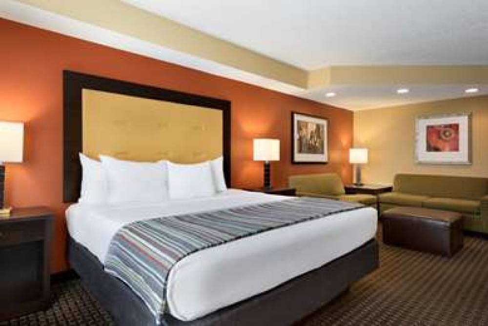 COUNTRY INN SUITES EVANSVILLE 10