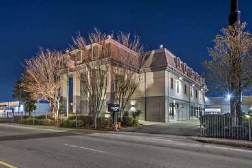 COUNTRY INN SUITES METAIRIE 4