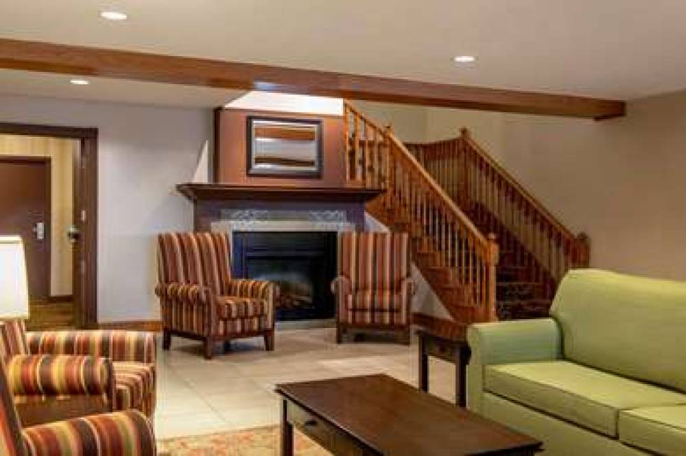 COUNTRY INN SUITES WINNIPEG 3