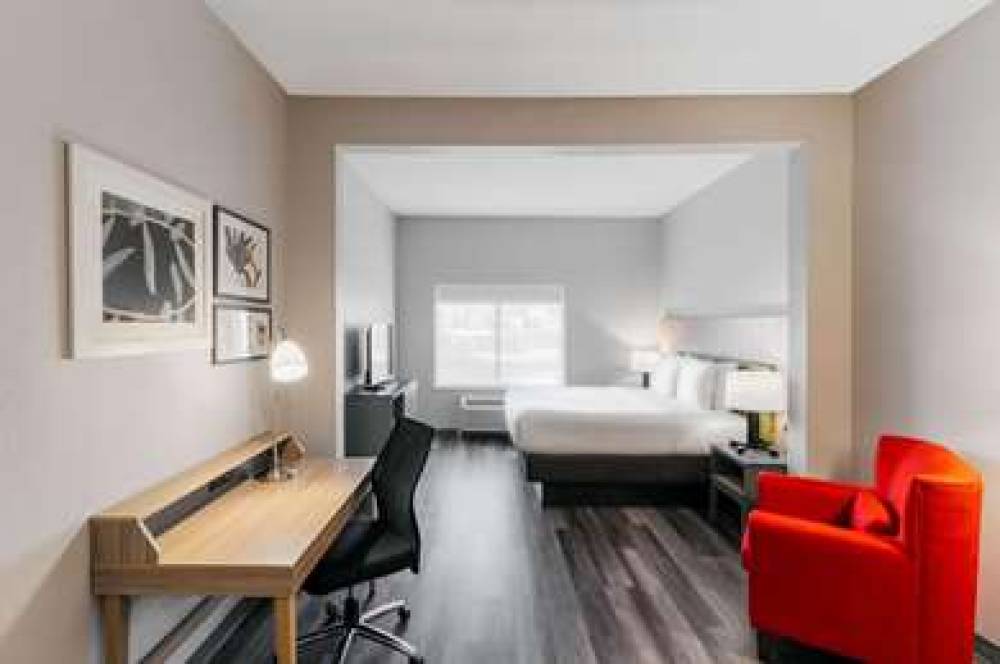 COUNTRY INN SUITES WOLFCHASE 8