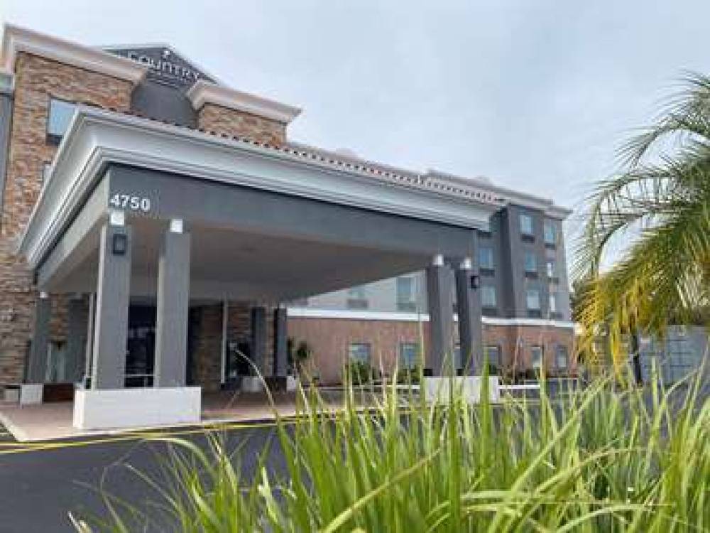 COUNTRY INN TAMPA RJ STADIUM 2