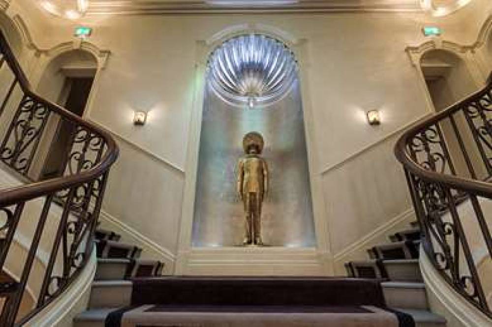 Courthouse Hotel Shoreditch 9