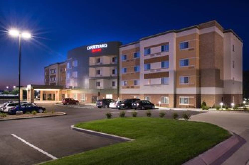 Courtyard By Marriot St Louis St Peters