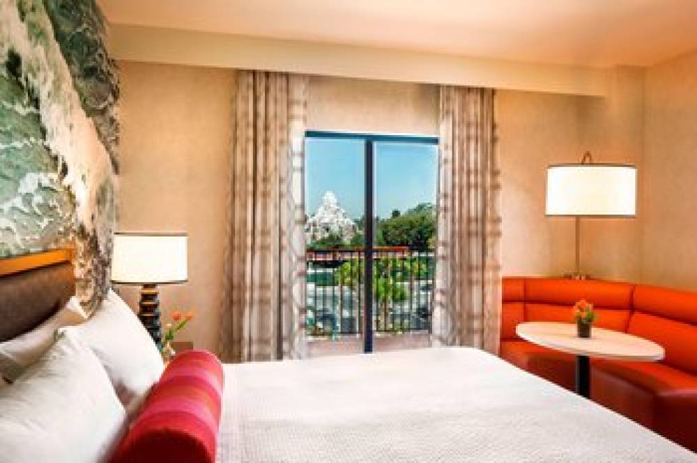 Courtyard By Marriott Anaheim Theme Park Entrance 6