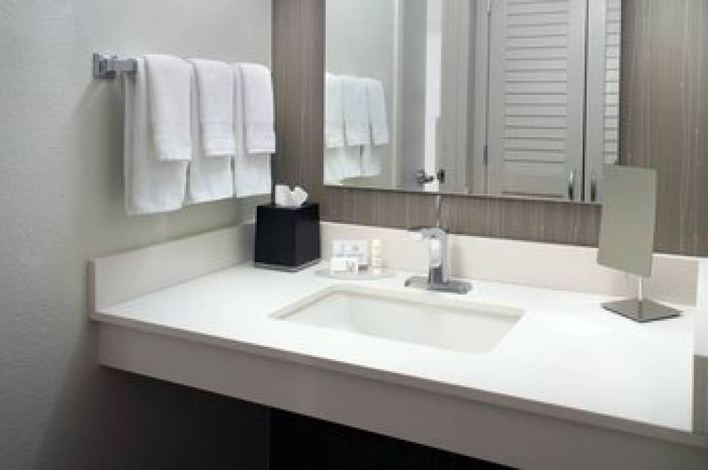 Courtyard By Marriott Atlanta Airport South-Sullivan Road 6