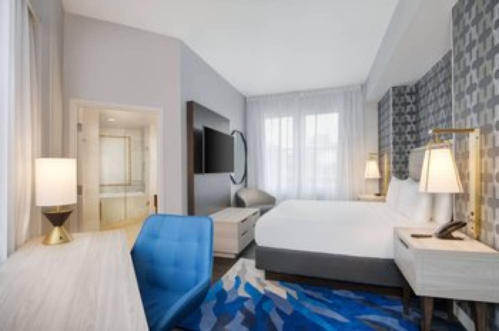 Courtyard By Marriott Atlanta Downtown 3