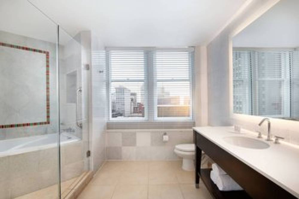 Courtyard By Marriott Atlanta Downtown 9