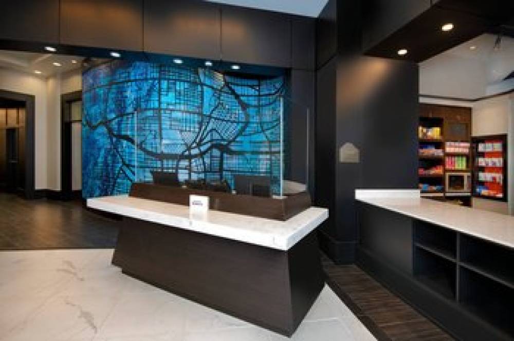 Courtyard By Marriott Atlanta Downtown 2