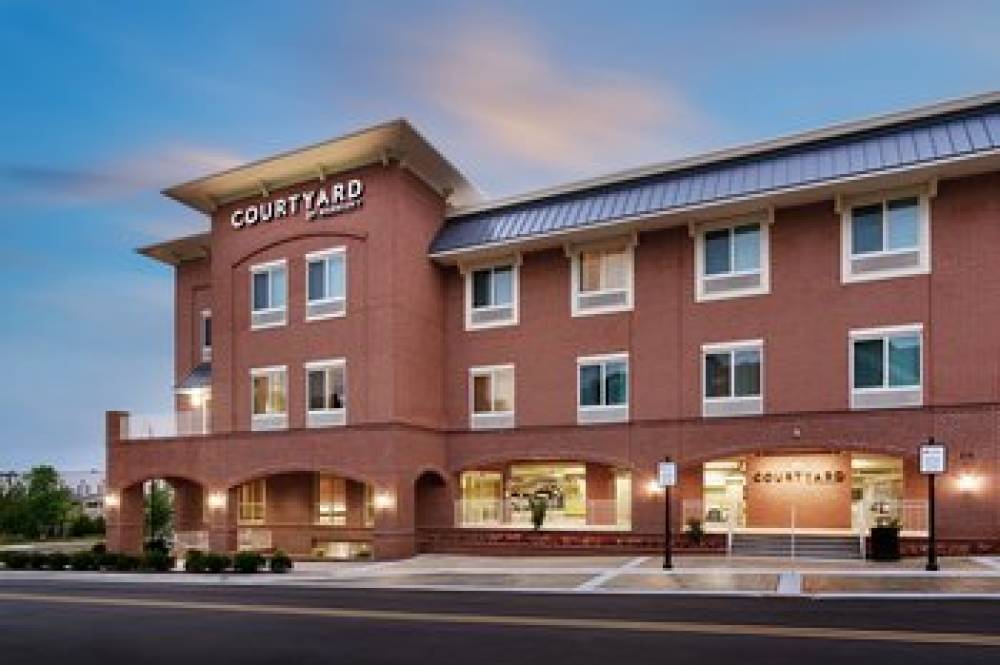 Courtyard By Marriott Atlanta Duluth Downtown