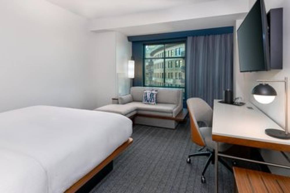 Courtyard By Marriott Atlanta Midtown 3