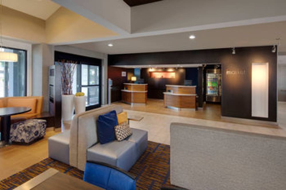 Courtyard By Marriott Atlanta Norcross/Peachtree Corners 9
