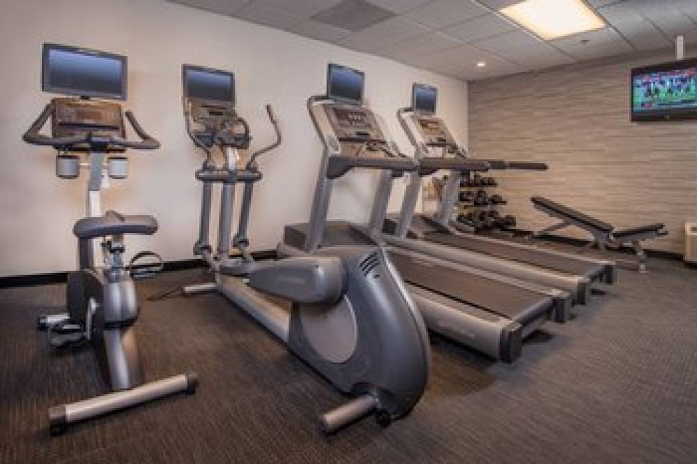 Courtyard By Marriott Baltimore BWI Airport 5