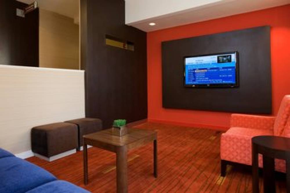 Courtyard By Marriott Baton Rouge Acadian Centre LSU Area 4