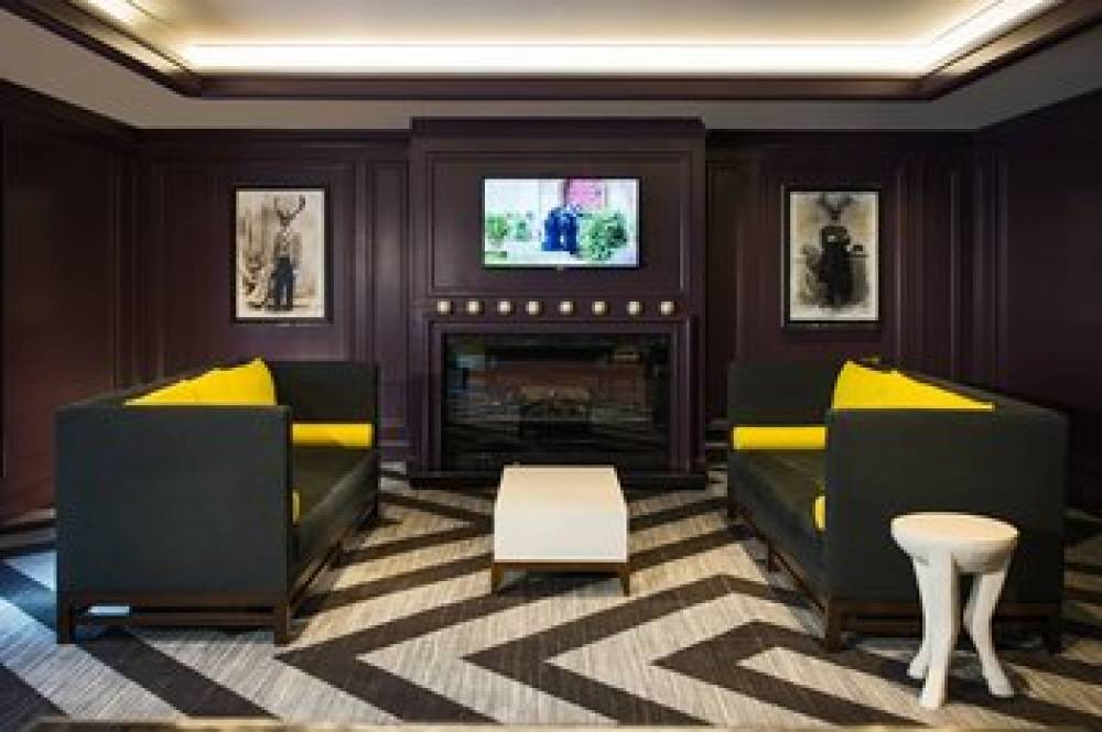 Courtyard By Marriott Boston Downtown 6