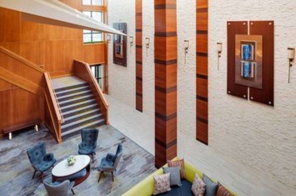 Courtyard By Marriott Boston Logan Airport 6