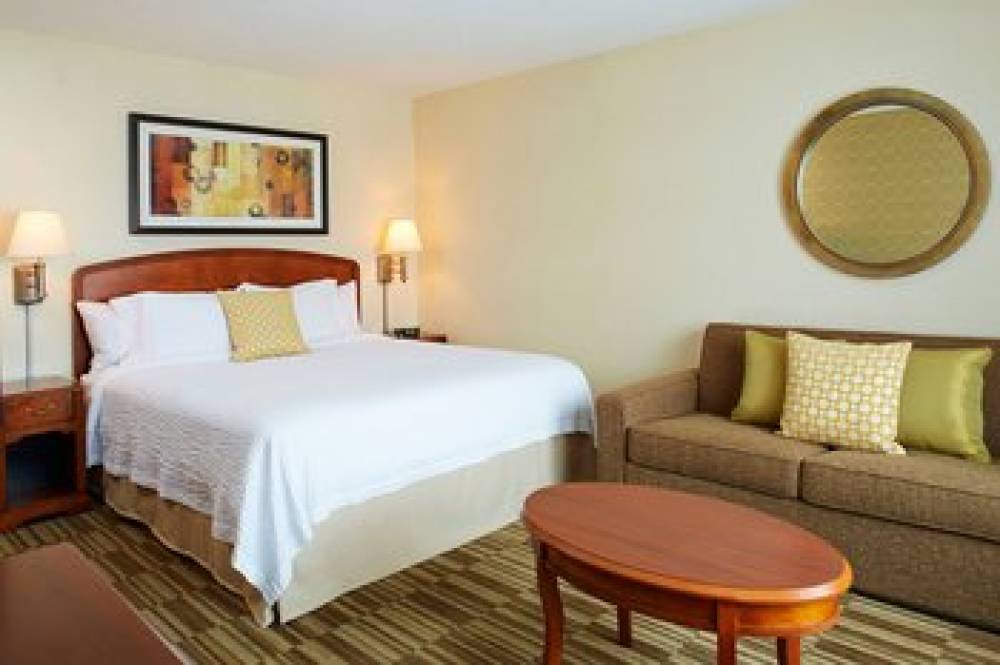 Courtyard By Marriott Boston Woburn/Boston North 5