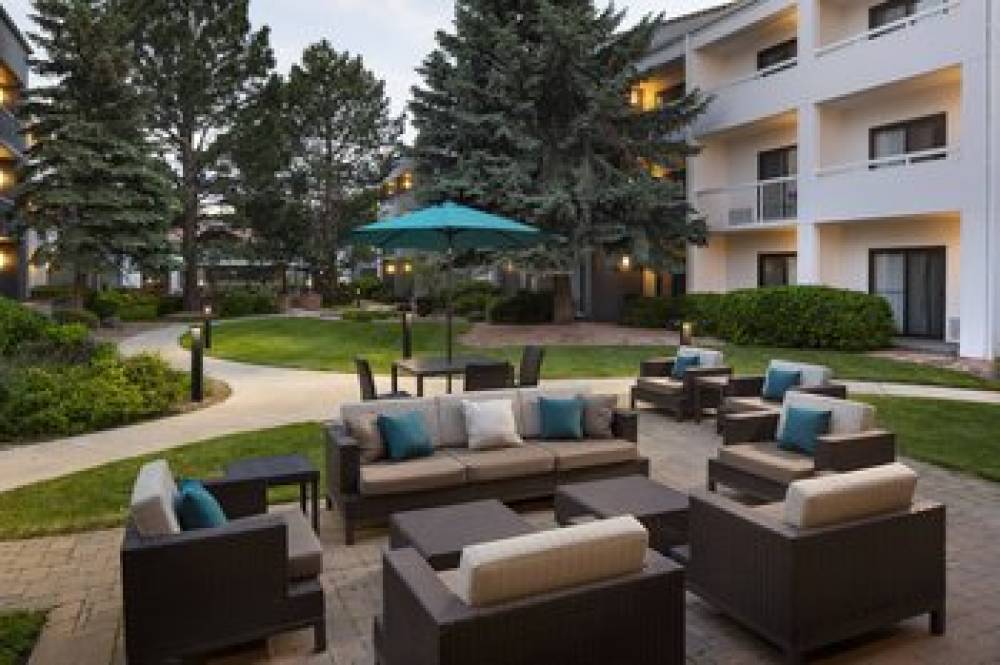 Courtyard By Marriott Boulder 3