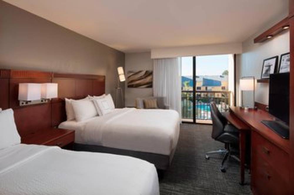 Courtyard By Marriott Boynton Beach 4