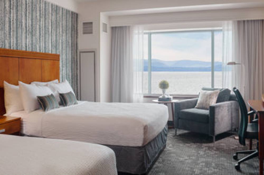 Courtyard By Marriott Burlington Harbor 7
