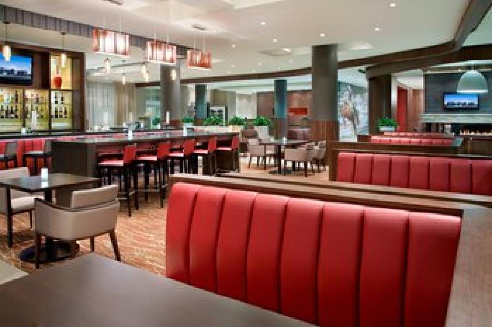 Courtyard By Marriott Calgary Airport