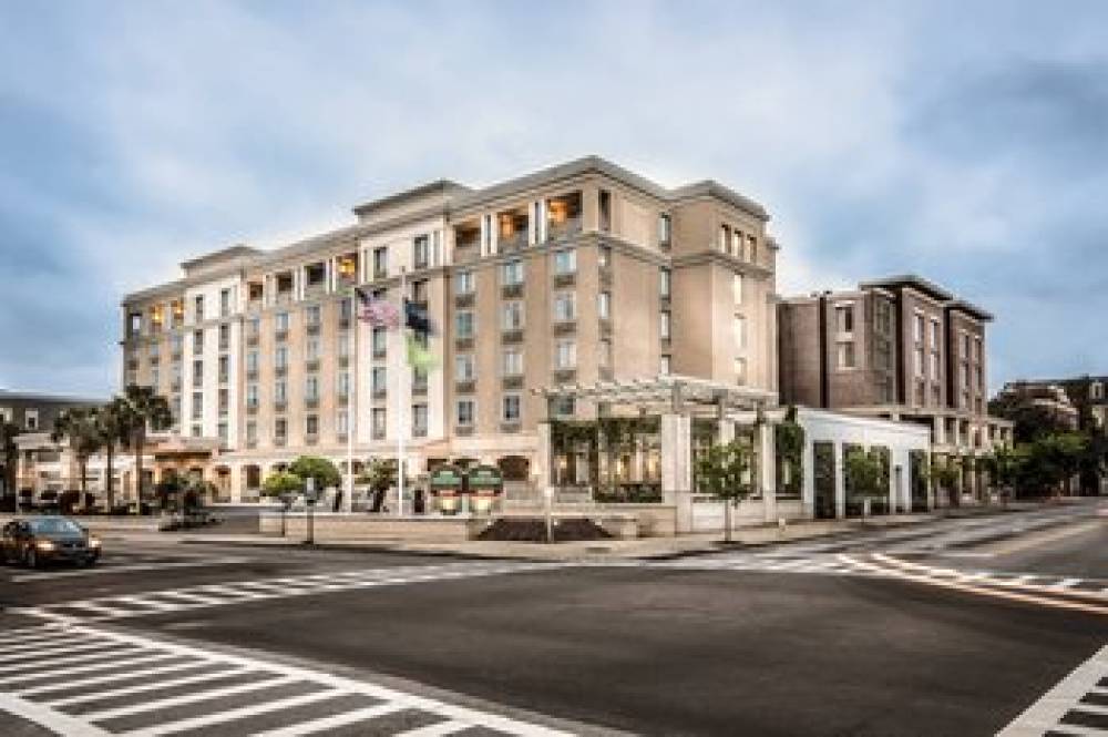 Courtyard By Marriott Charleston Historic District 2