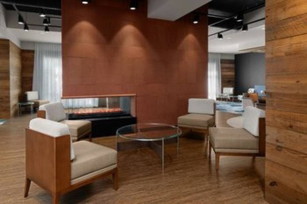 Courtyard By Marriott Charleston Summerville 2