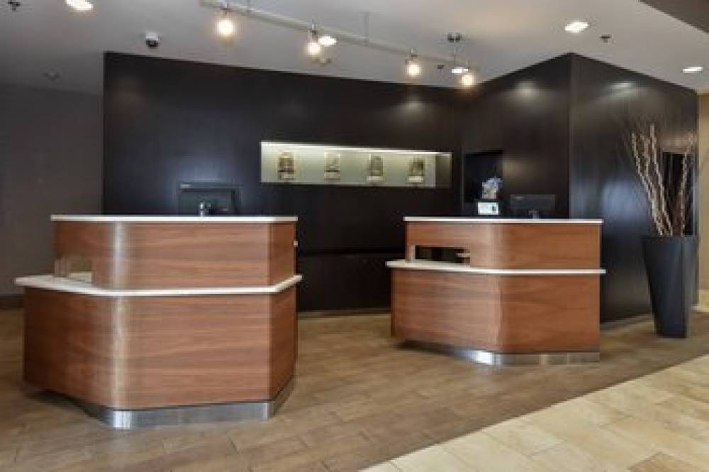 Courtyard By Marriott Charlotte Concord 4