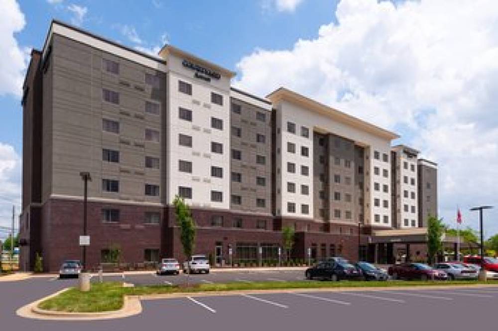 Courtyard By Marriott Charlotte Northlake 3