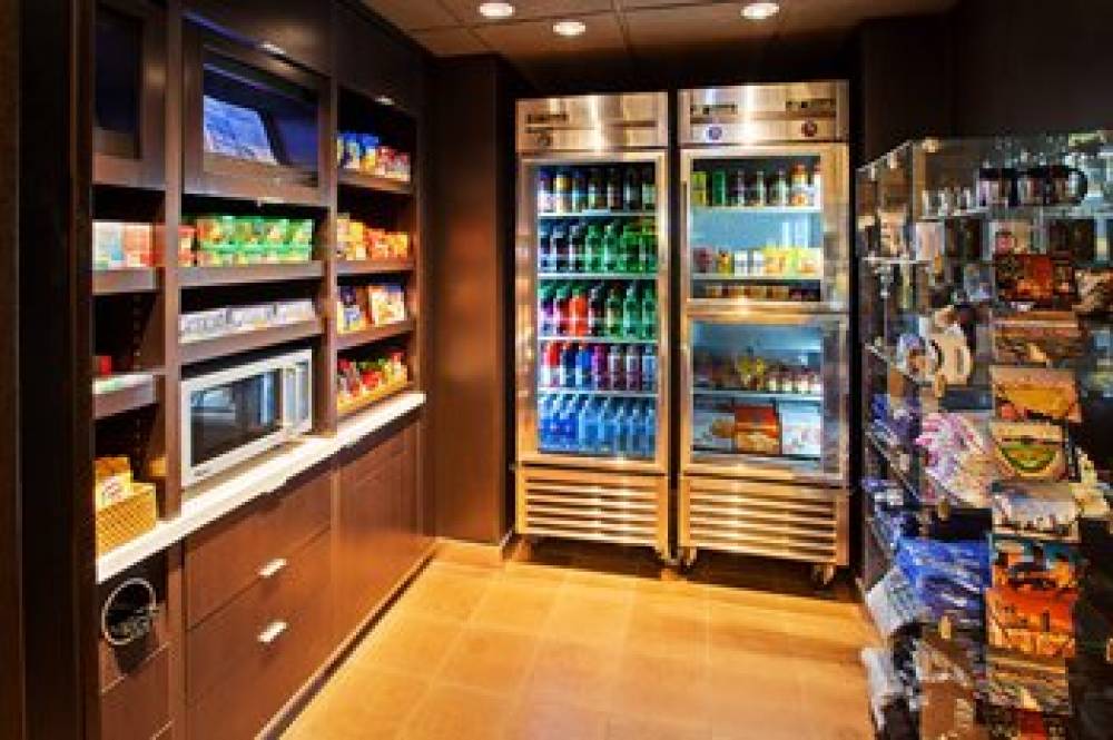 Courtyard By Marriott Chicago Midway Airport 2
