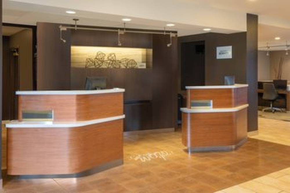 Courtyard By Marriott Chicago Wood Dale/Itasca 3