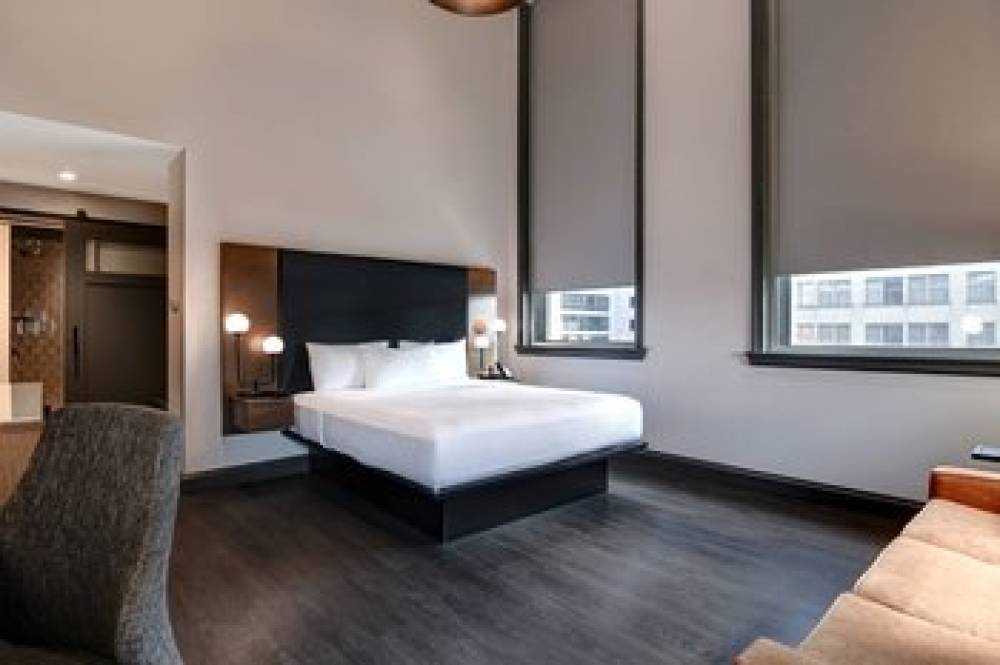 Courtyard By Marriott Cincinnati Downtown 5