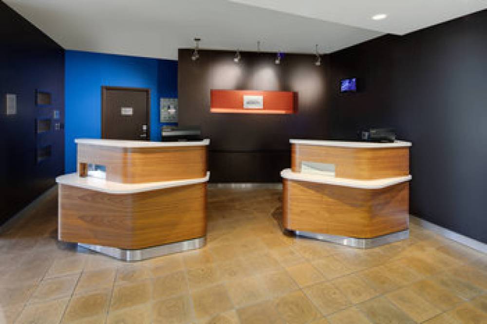 Courtyard By Marriott Cleveland Beachwood 4