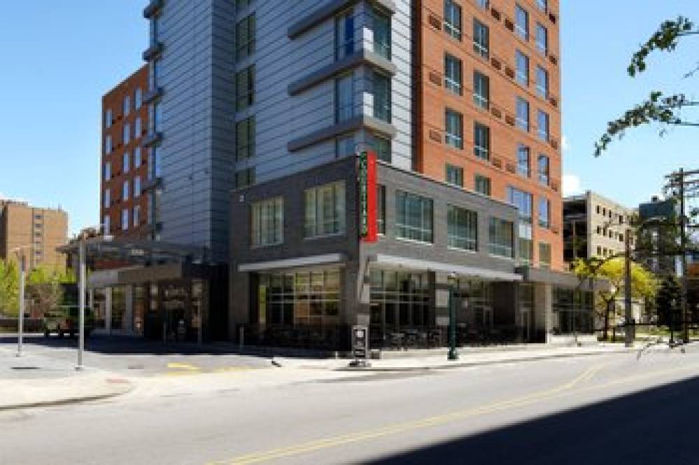 Courtyard By Marriott Cleveland University Circle