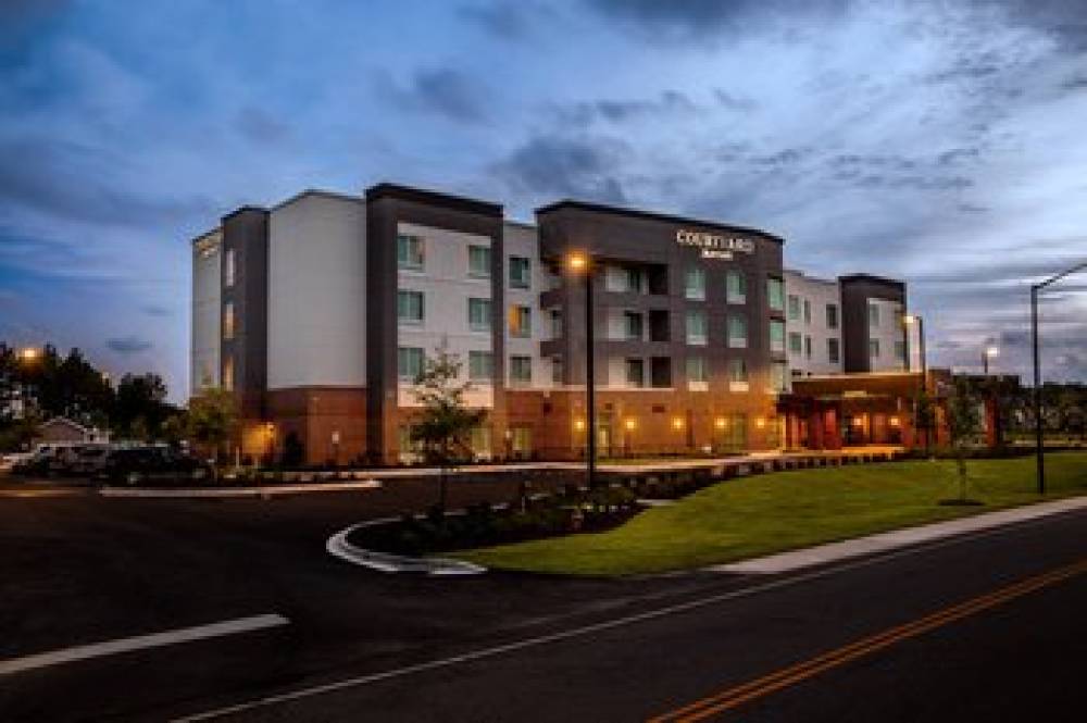 Courtyard By Marriott Columbia Cayce 2
