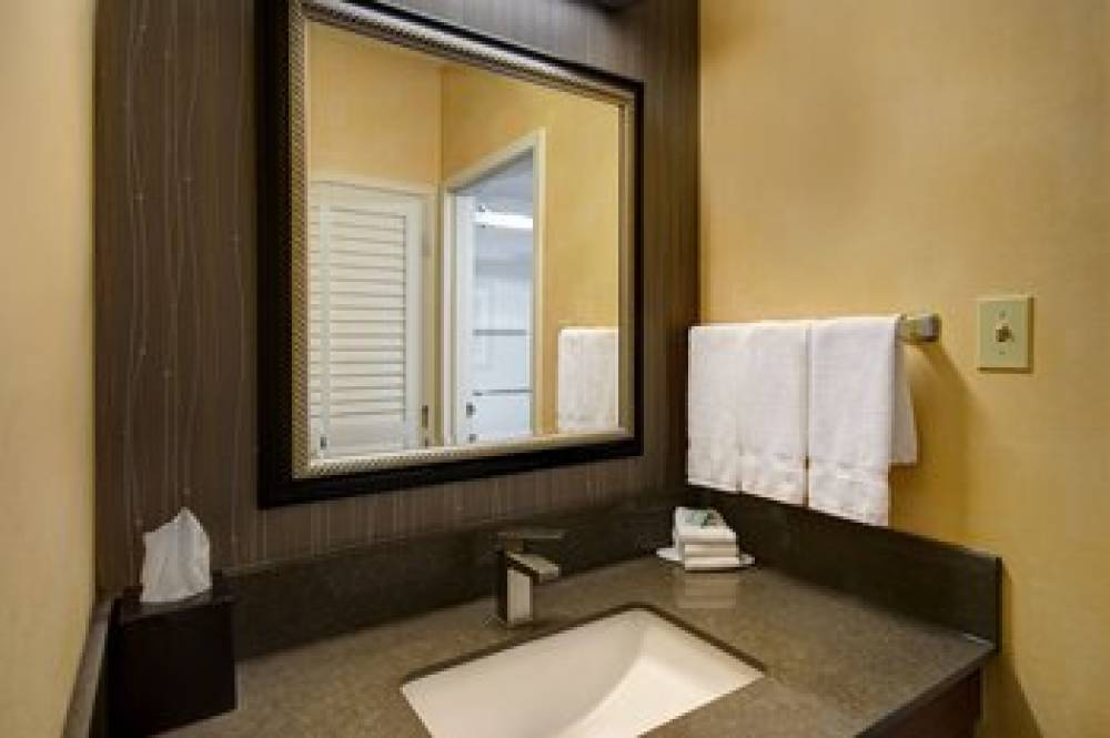 Courtyard By Marriott Columbus Dublin 10