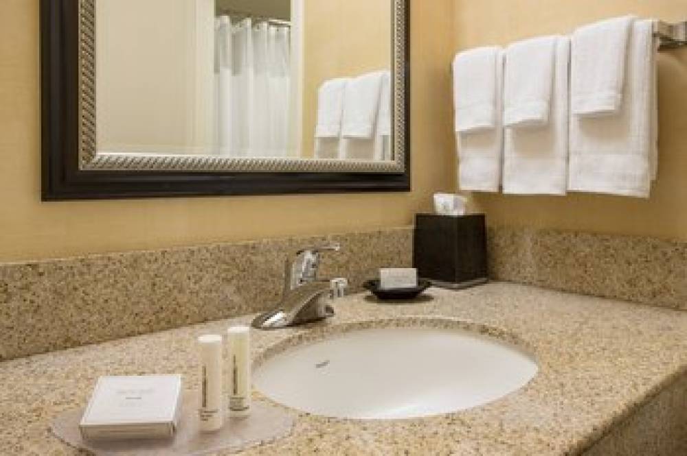Courtyard By Marriott Costa Mesa South Coast Metro 8