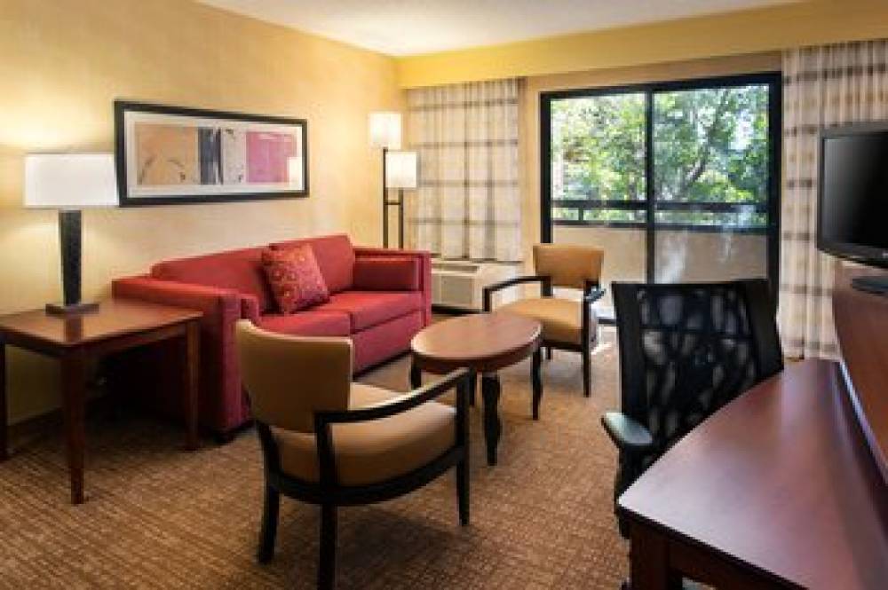 Courtyard By Marriott Costa Mesa South Coast Metro 9