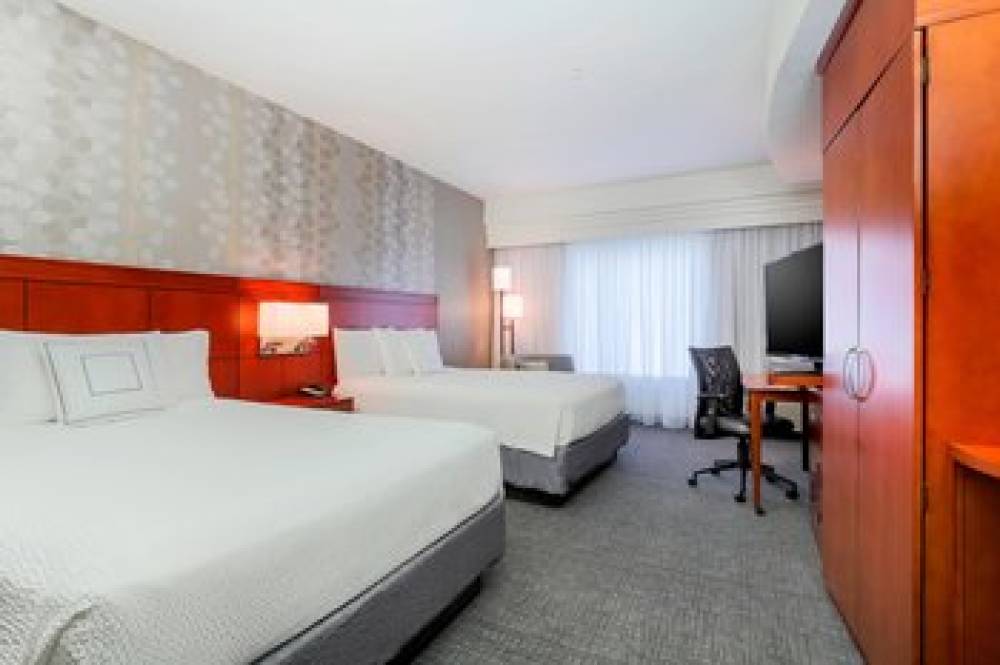 Courtyard By Marriott Dallas Arlington South 5