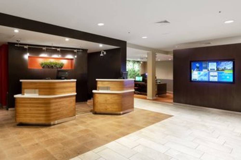 Courtyard By Marriott Dallas-Fort Worth Bedford 4
