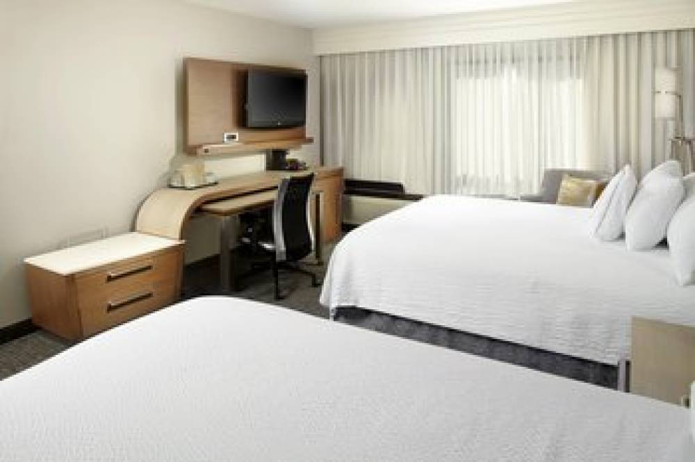 Courtyard By Marriott Detroit Brighton 7