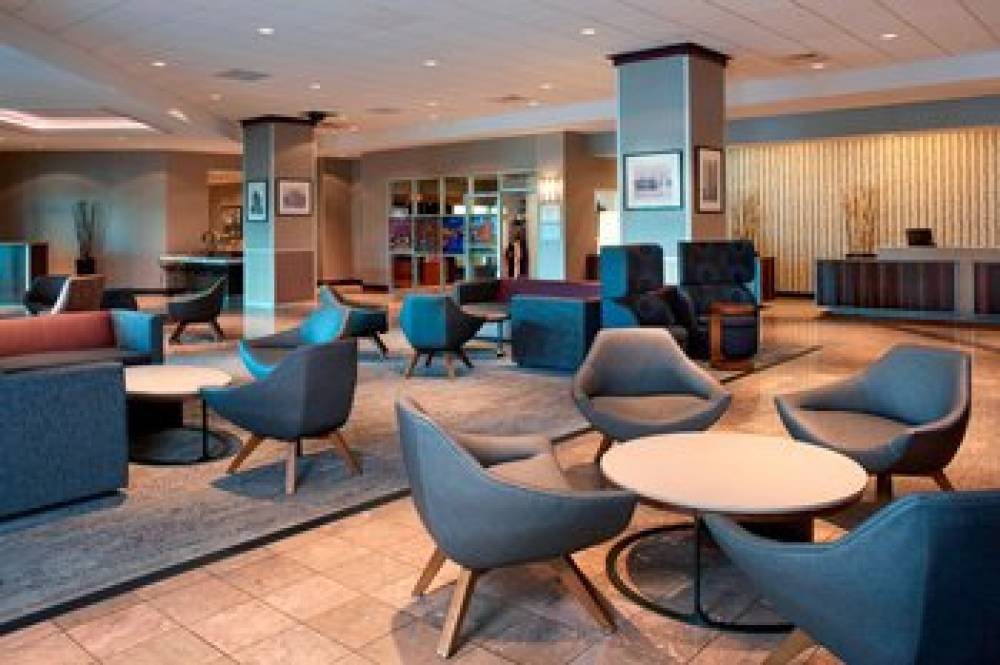 Courtyard By Marriott Detroit Downtown 1