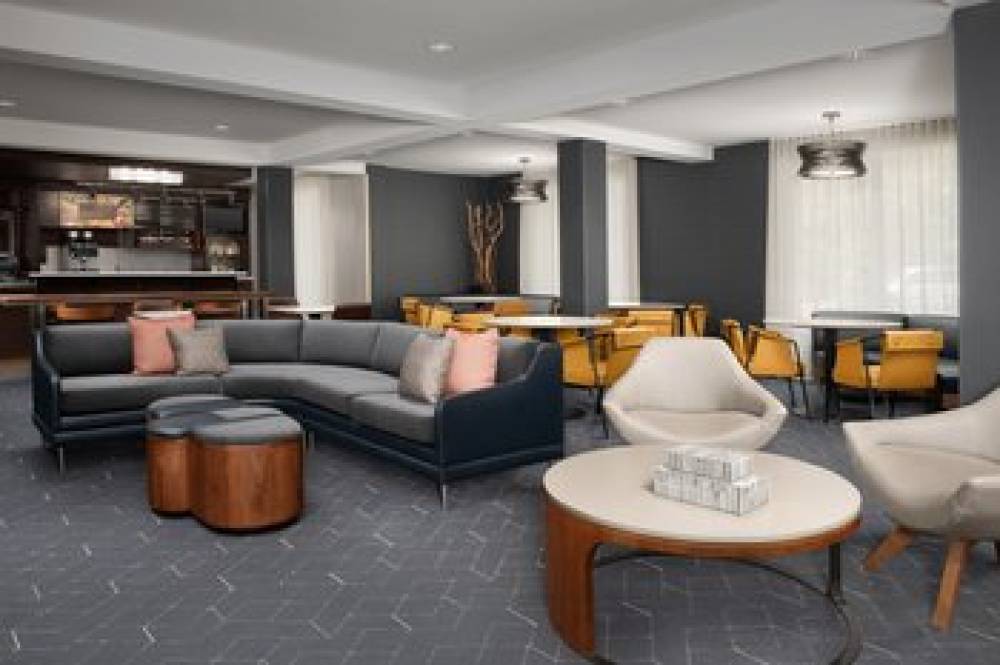 Courtyard By Marriott Dothan 4