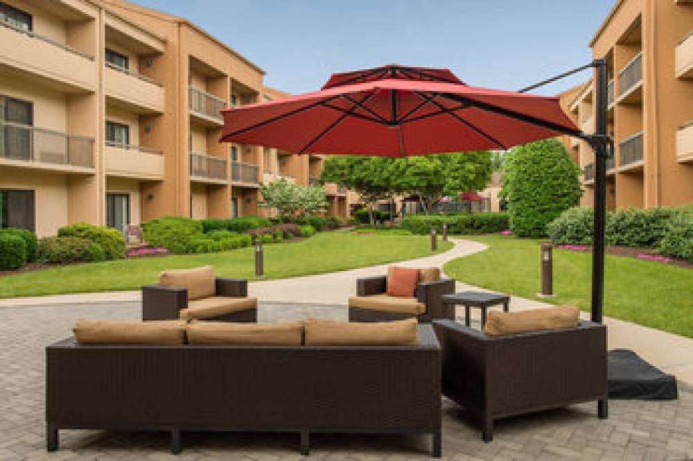 Courtyard By Marriott Dulles Airport Chantilly 3