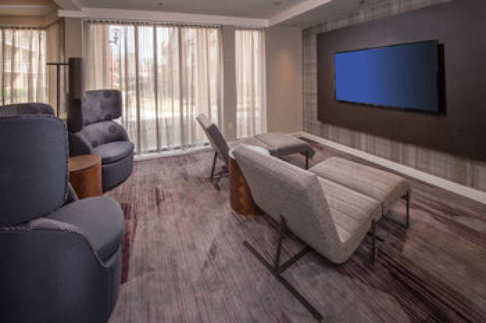 Courtyard By Marriott Dulles Airport Chantilly 8