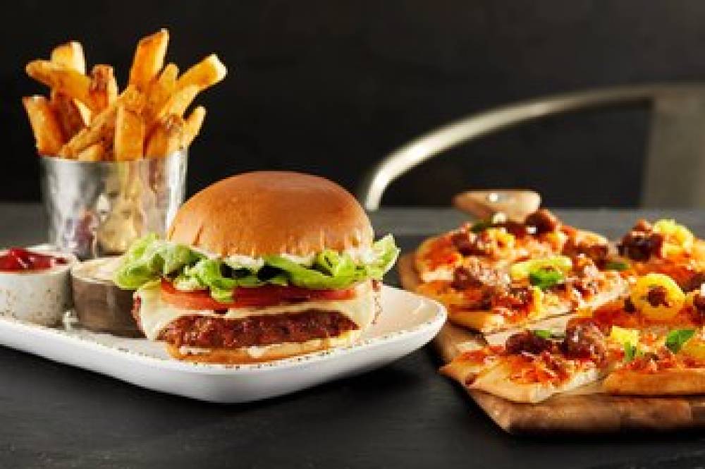 Courtyard By Marriott Dulles Airport Herndon 1