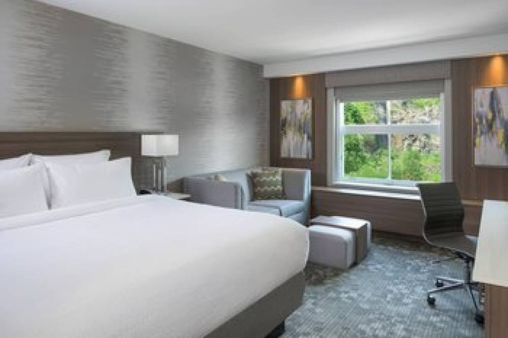 Courtyard By Marriott Edgewater NYC Area 10