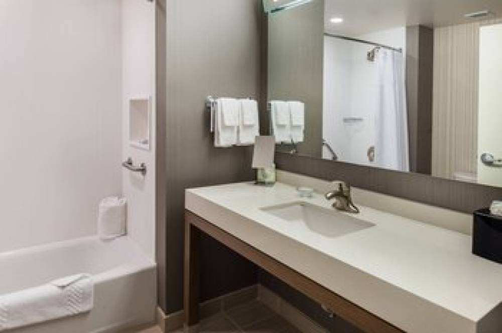 Courtyard By Marriott Elmira Horseheads 7